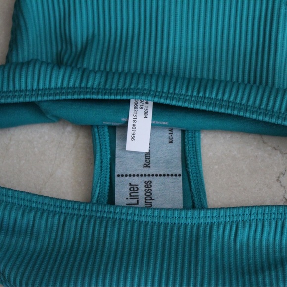 Express| Low Rise Ribbed Bikini Bottoms - Picture 4 of 7